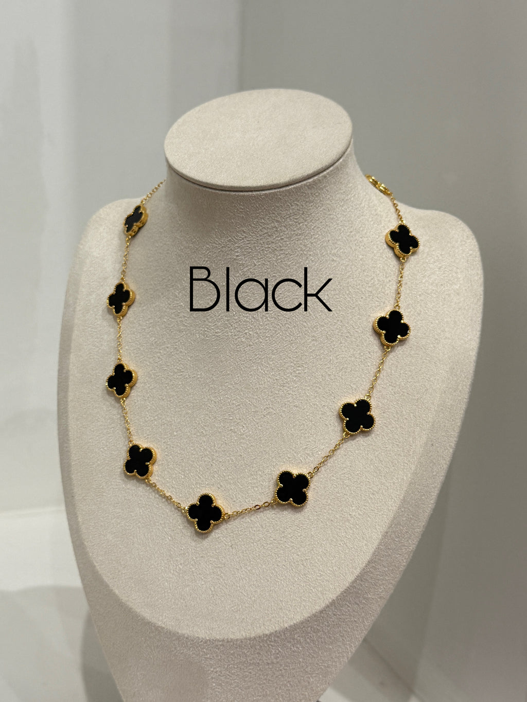 Flower Necklace – 18ct Gold Plated, Tarnish free and waterproof