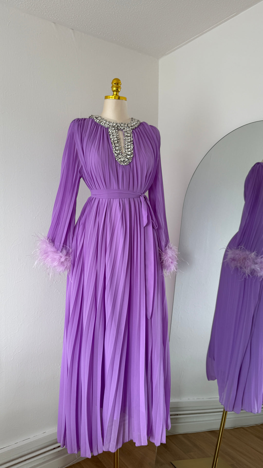 Jeweled Neck Pleated Maxi Dress with Feather Cuffs – Free Size