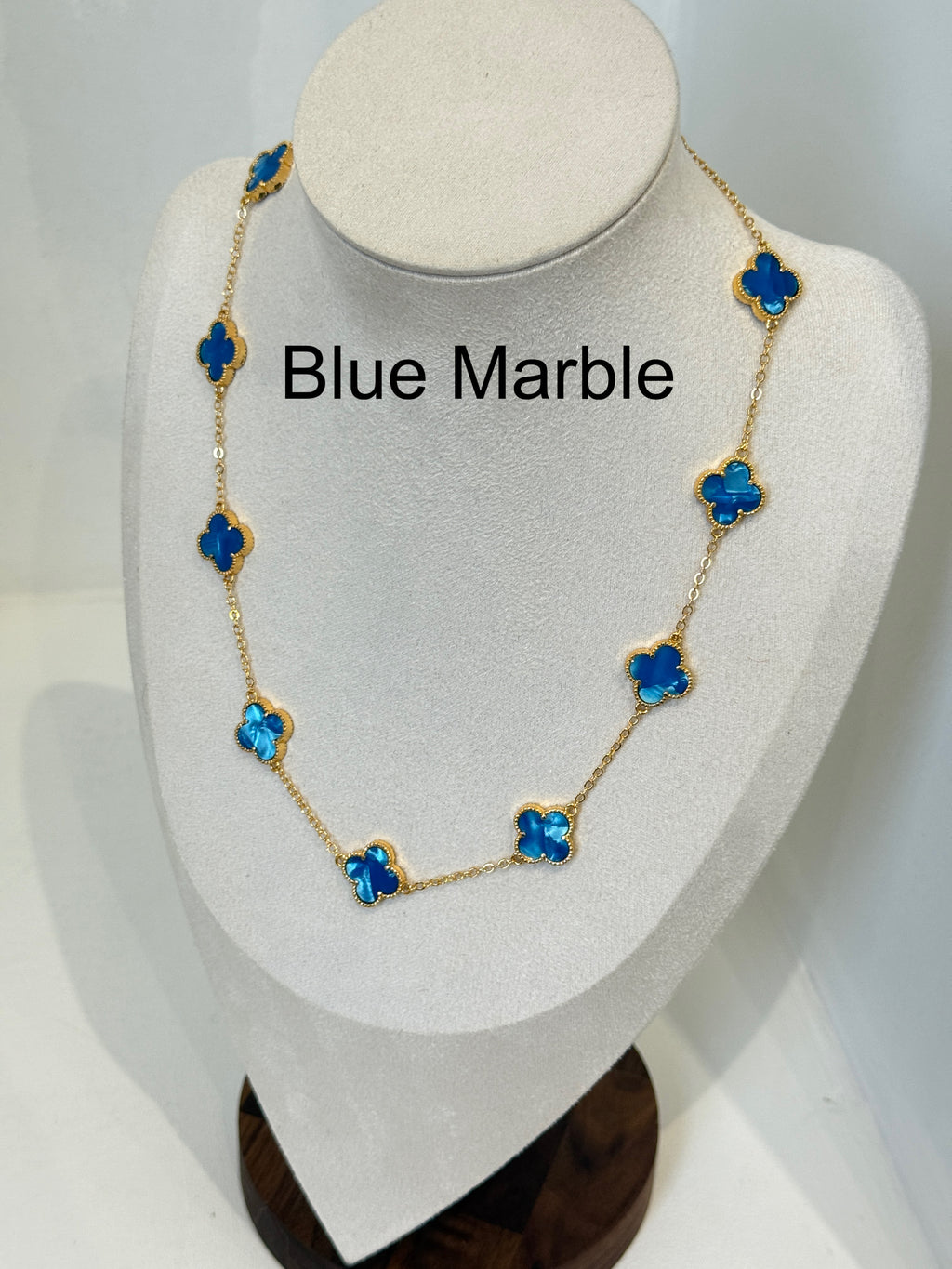 Flower Necklace – 18ct Gold Plated, Tarnish free and waterproof