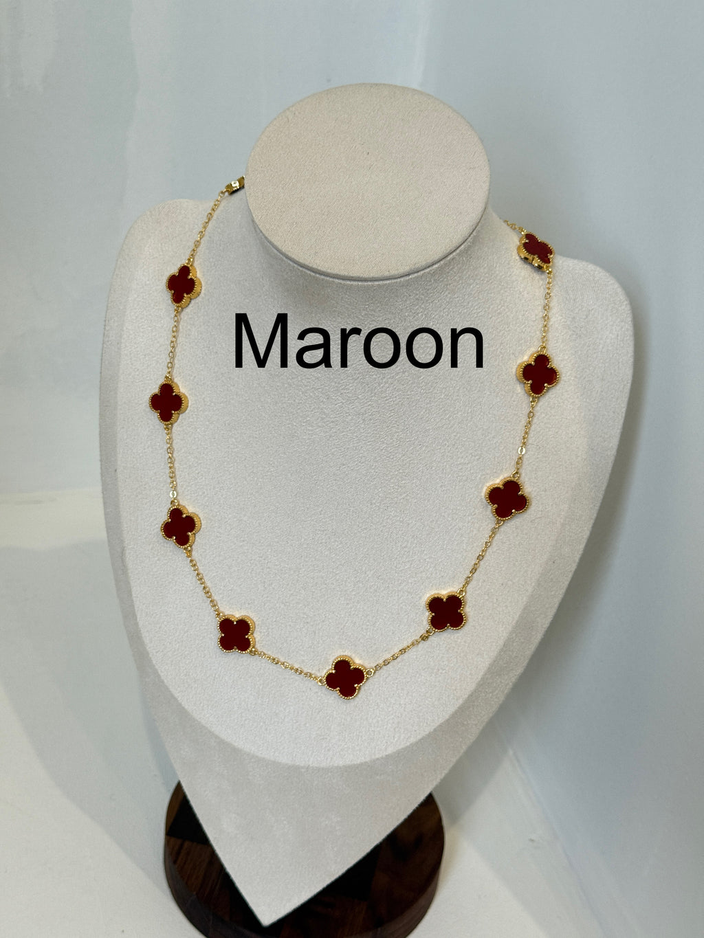 Flower Necklace – 18ct Gold Plated, Tarnish free and waterproof