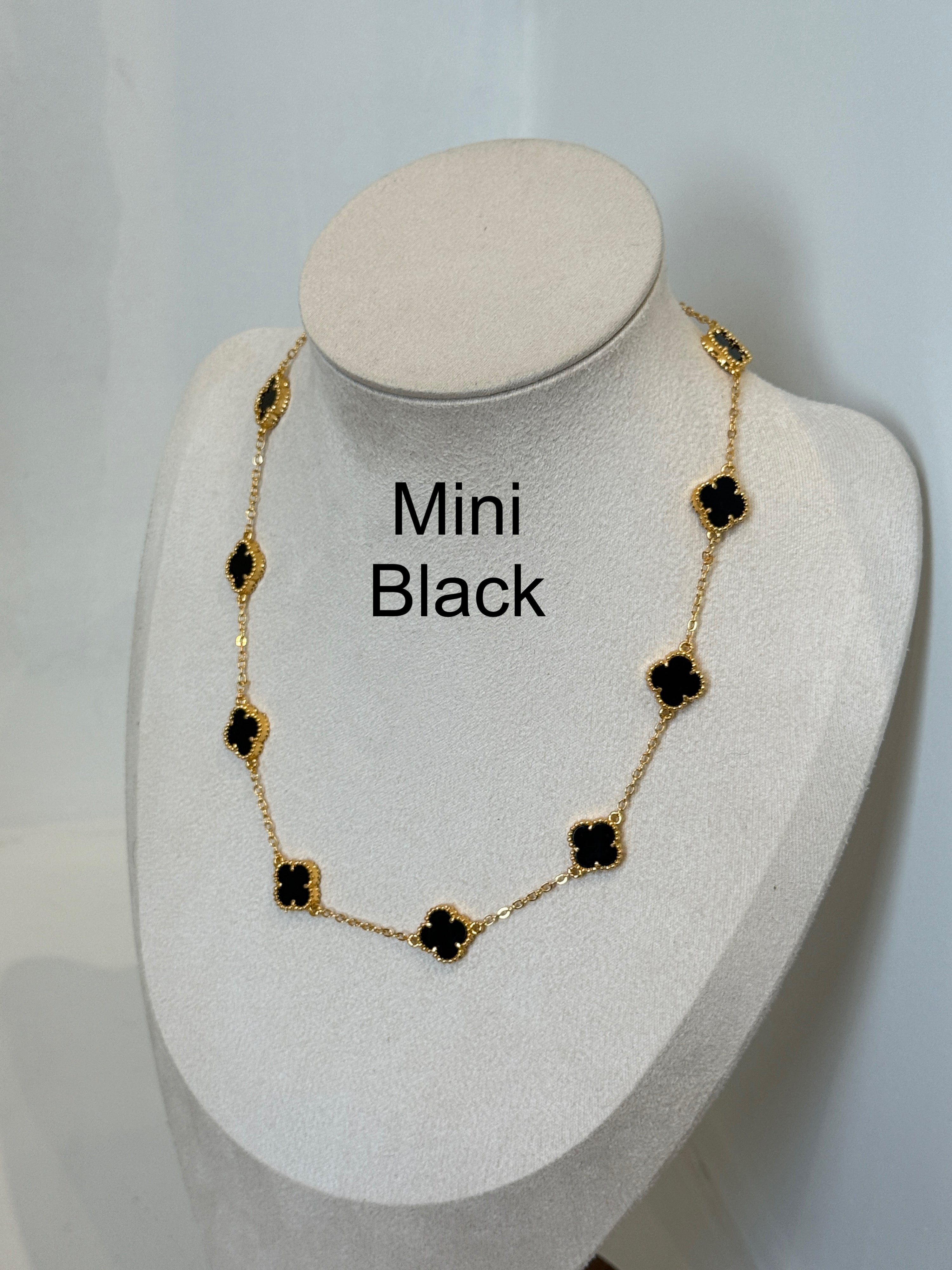 Flower Necklace – 18ct Gold Plated, Tarnish free and waterproof